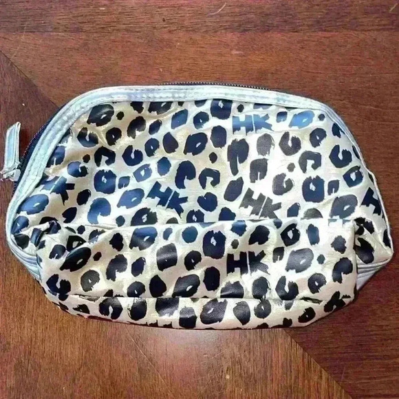 Rare Hello Kitty gold, silver and black pouch bag - Picture 2 of 6